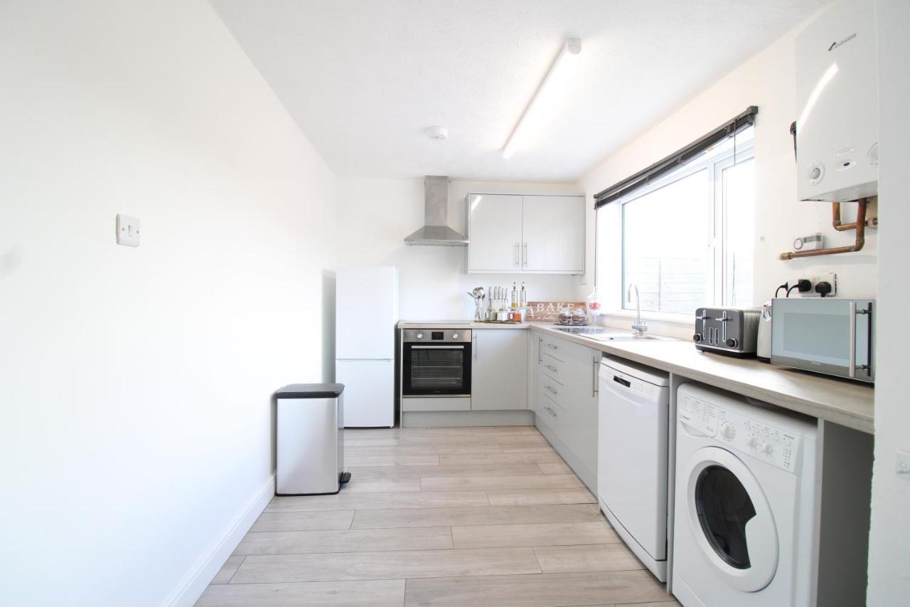 Apartament Virexxa Aylesbury Centre Zewnętrze zdjęcie