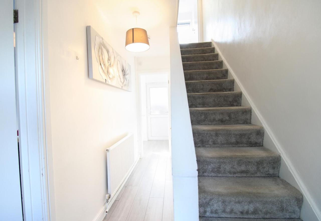 Apartament Virexxa Aylesbury Centre Zewnętrze zdjęcie