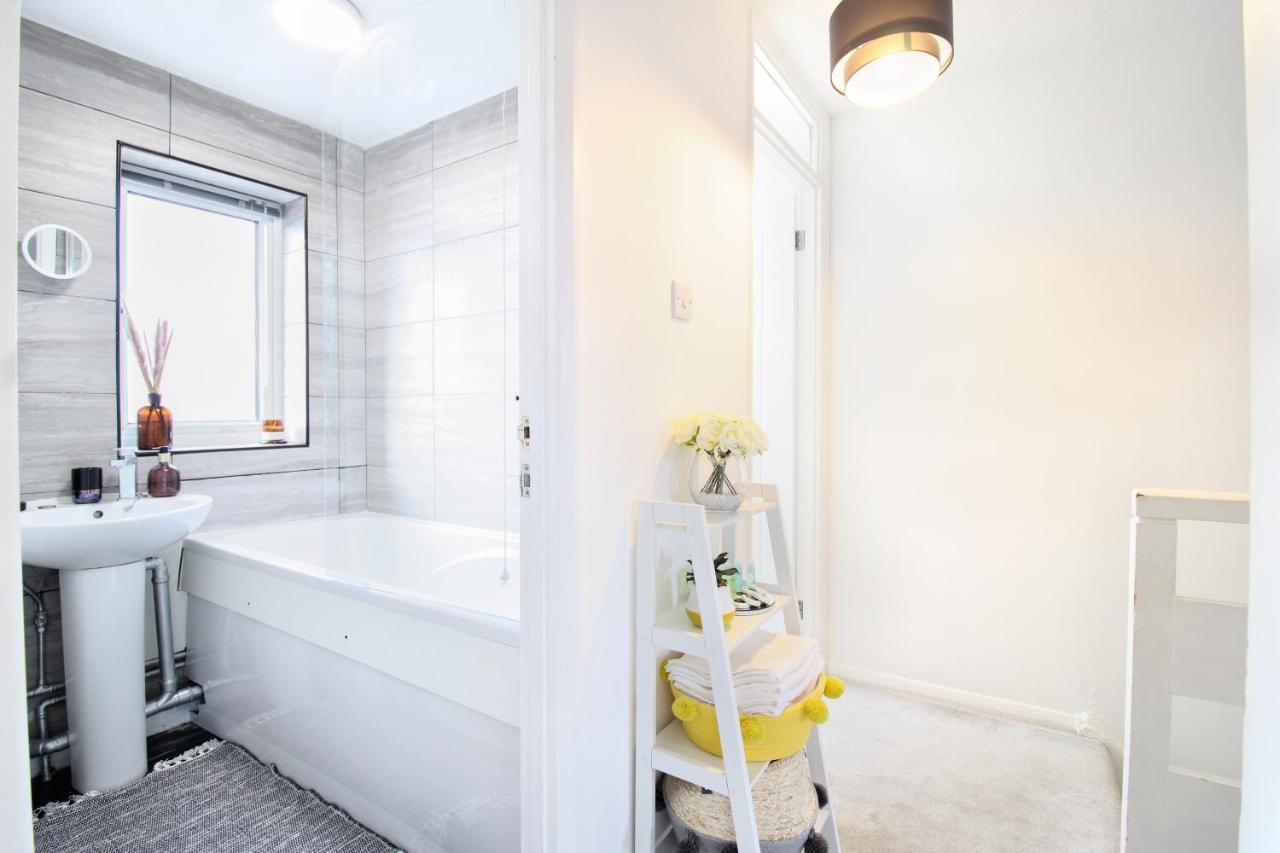 Apartament Virexxa Aylesbury Centre Zewnętrze zdjęcie