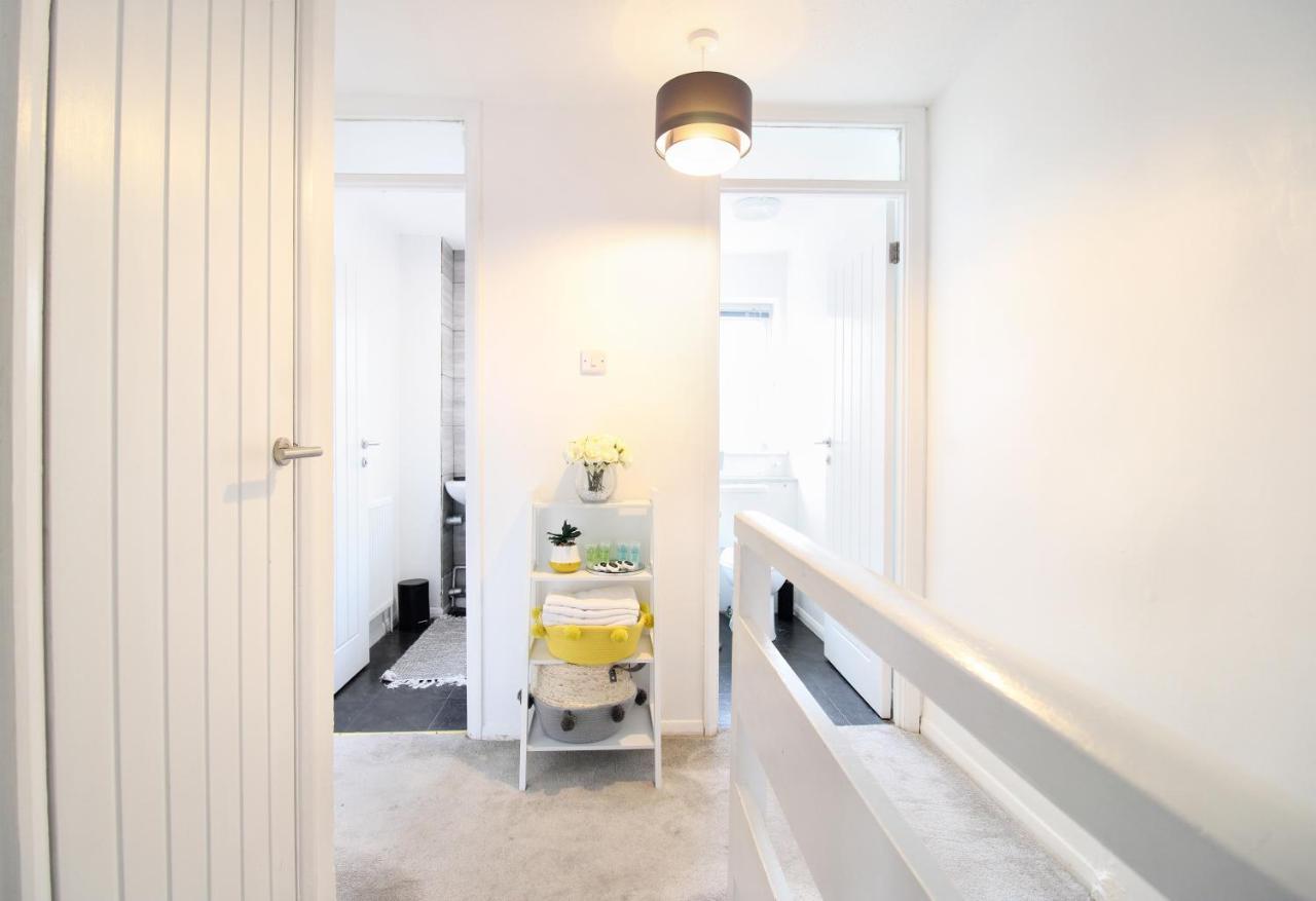 Apartament Virexxa Aylesbury Centre Zewnętrze zdjęcie